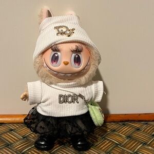 5pc  Labubu outfit doll not included